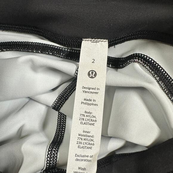 Lululemon Invigorate High-Rise Crop 17" Undertone Black Multi Women's Size 2 NWT - Picture 6 of 12